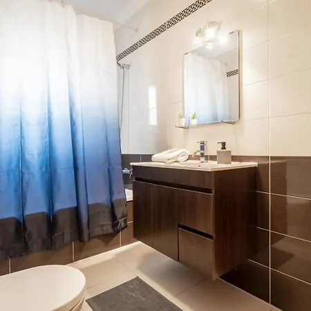 The Port House Praia da Lourinha