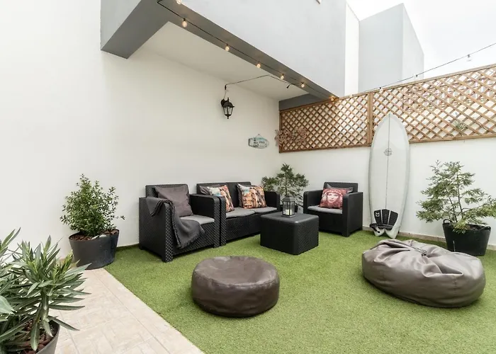 別荘 The Port House