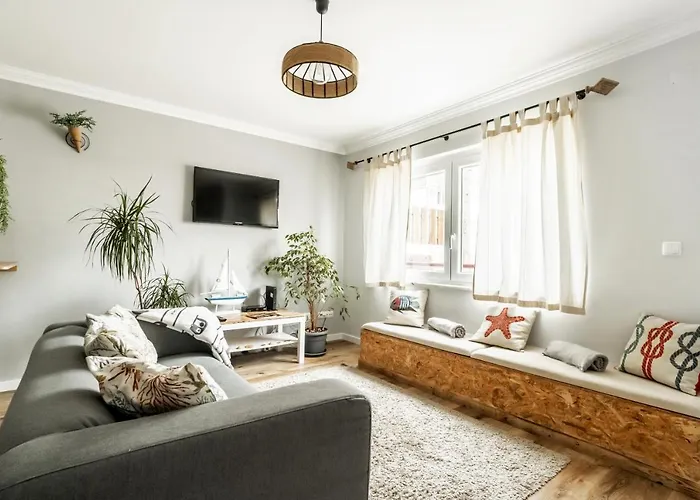 別荘 The Port House *